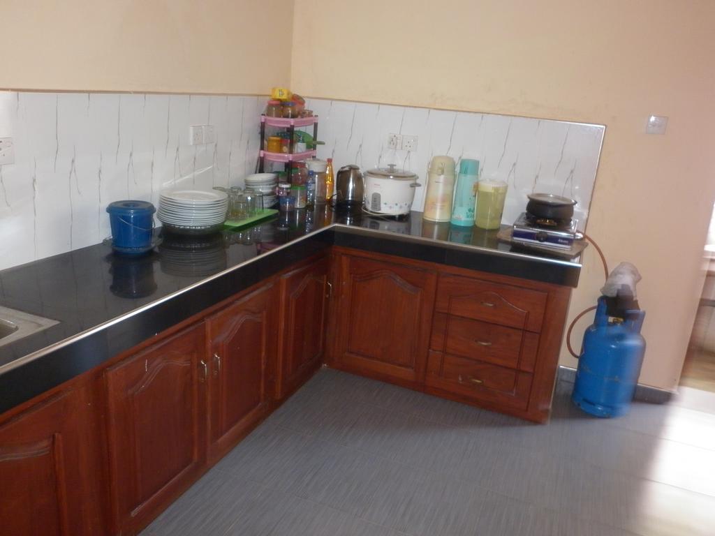 Seetha'S Hostel Negombo Exterior photo